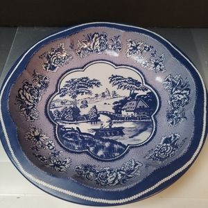 Blue willow tin serving bowl by Tin box of America 10.5 inches